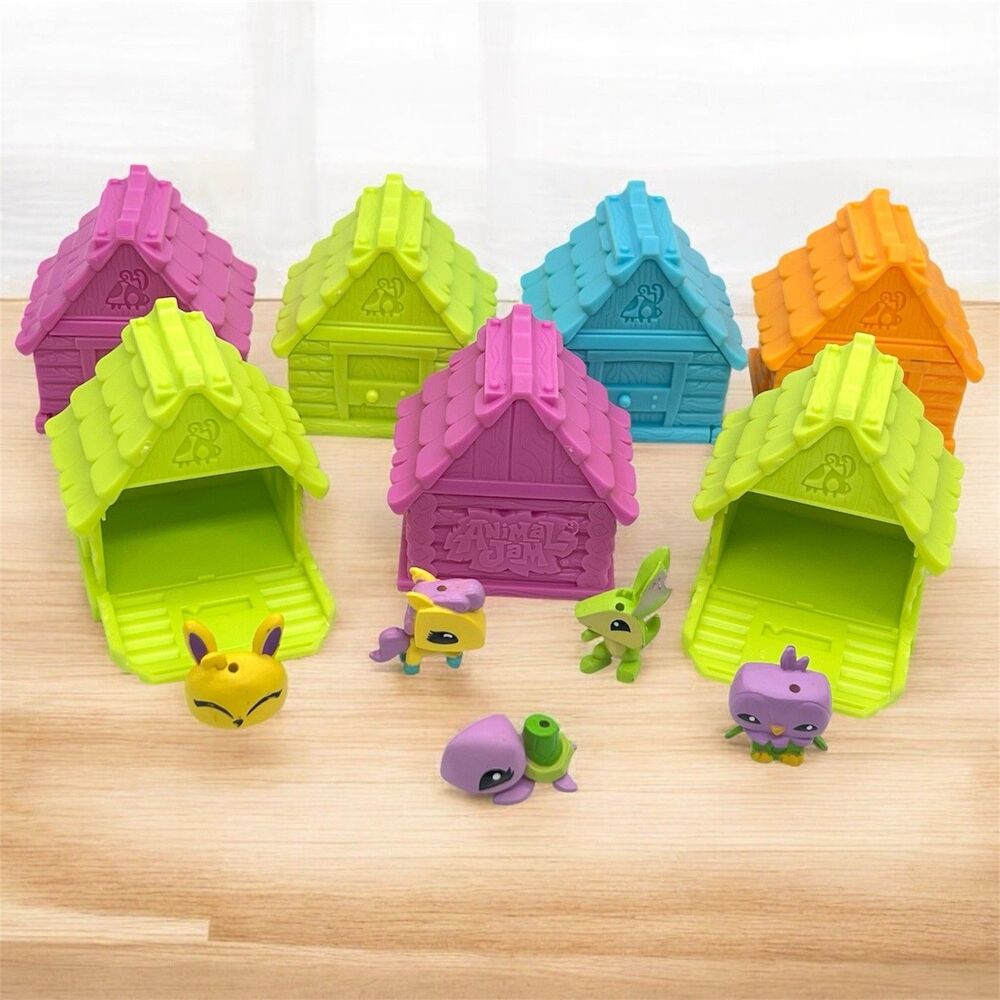 Wildworks Animal Jam 7 Houses & 5 Pets Figures Mixed LOT 2016 Jazwares Toys
